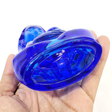 Cargar imagen en el visor de la galería, Escultura Virgen María y Jesús Cristal Murano Azul Vintage
