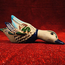 Cargar imagen en el visor de la galería, Ganso De Cerámica. Artesanía Mexicana.
