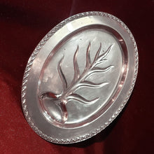 Cargar imagen en el visor de la galería, Bandeja Baño De Plata Antigua Para Carne, Wm Rogers And Son
