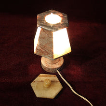 Cargar imagen en el visor de la galería, Lámpara Antigua Pequeña De Ónix
