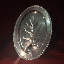Cargar imagen en el visor de la galería, Bandeja Baño De Plata Antigua Para Carne, Wm Rogers And Son
