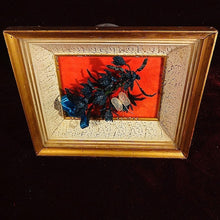 Cargar imagen en el visor de la galería, Recuadro Vintage De Flores Azules De Chaquira Y Alambre
