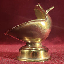 Cargar imagen en el visor de la galería, Recipiente Para Cenizas Antiguo, De Latón
