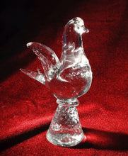 Cargar imagen en el visor de la galería, Figura Vintage De Paloma Realizada En Cristal
