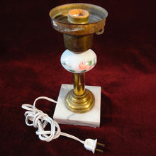Cargar imagen en el visor de la galería, Lámpara Vintage, Base Mármol, Cristal Y Latón
