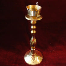 Cargar imagen en el visor de la galería, Candelabro De Bronce Antiguo Para 1 Vela
