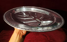 Cargar imagen en el visor de la galería, Bandeja Baño De Plata Antigua Para Carne, Wm Rogers And Son

