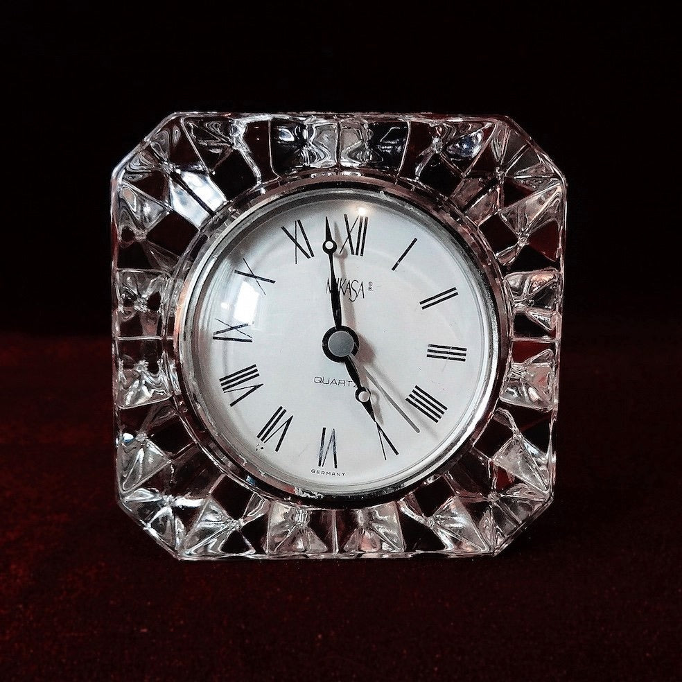 Reloj De Cristal De Mesa Mikasa, Antiguo, Origen Alemán