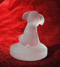 Cargar imagen en el visor de la galería, Perrito De Cristal Mate, Marca Krystaluxus
