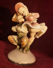 Cargar imagen en el visor de la galería, Antiguo Adorno Figura Pareja Baile Tradicional Ruso
