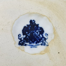 Cargar imagen en el visor de la galería, Antigua Quesera Victoriana Porcelana Vintage Domo 80s
