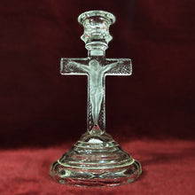 Cargar imagen en el visor de la galería, Porta Velas Cristo Cruz Cristal Candelabro Vintage 90s
