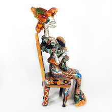 Cargar imagen en el visor de la galería, Catrina de Talavera Mayólica Gerardo García Artesanía 45 cm
