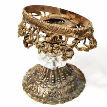 Cargar imagen en el visor de la galería, Antigua Base Centro Mesa Frutero Antiguo Baño Oro Vintage
