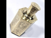 Cargar y reproducir el video en el visor de la galería, Recipiente Antiguo Chino Bronce de Té, Dragones Grabados
